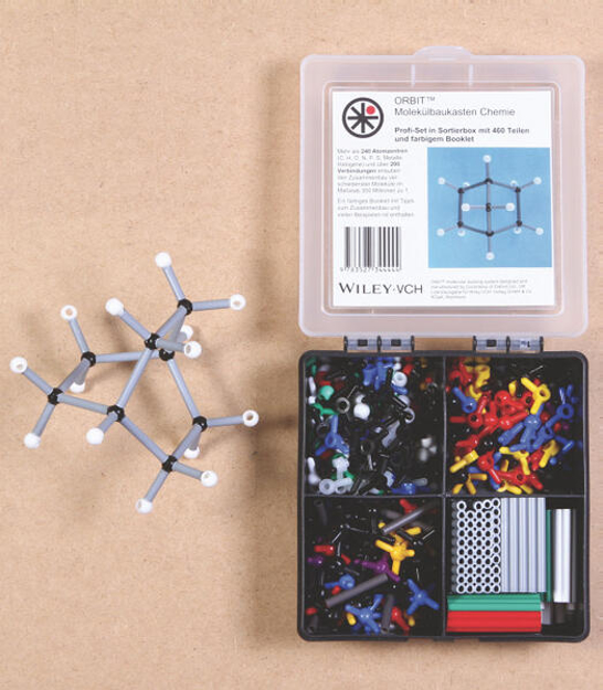 Bild zu ORBIT Molekülbaukasten Chemie: Profi-Set in Sortierbox mit 460 Teilen und farbigem Booklet
