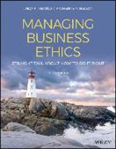 Bild zu Managing Business Ethics von Trevino, Linda K. (Smeal College of Business Administration, Pennsylvania State University) 
